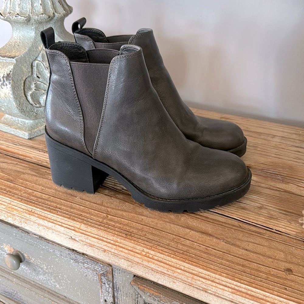 Gray booties size 7.5